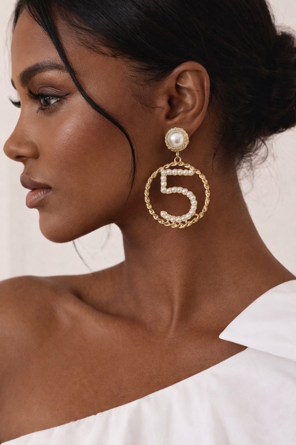 Five Earrings White