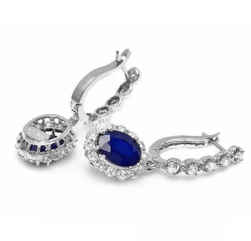 Elegant Women Drop Earrings